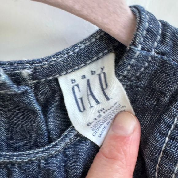 NWOT Baby Gap 6-12M Girls Chic Denim Sleeveless Tank Top Dress with Front Pocket - Picture 4 of 5